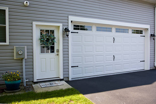 24/7 Emergency Garage Door Panel Replacement experts in Burlington, OH